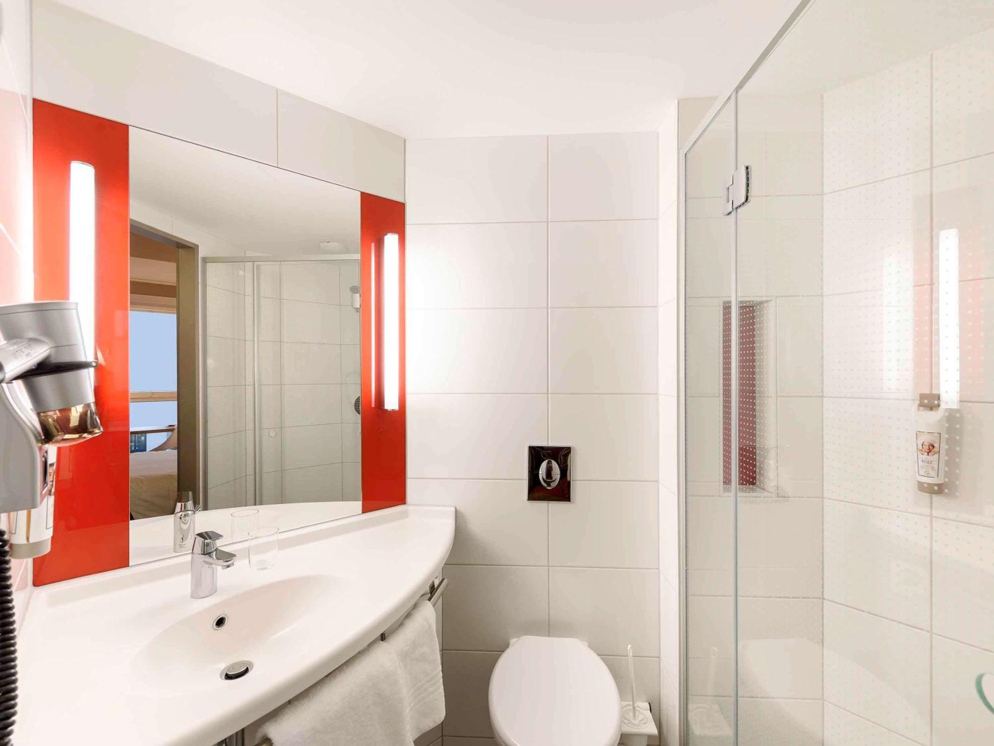 Ibis Leipzig City Bagian luar foto