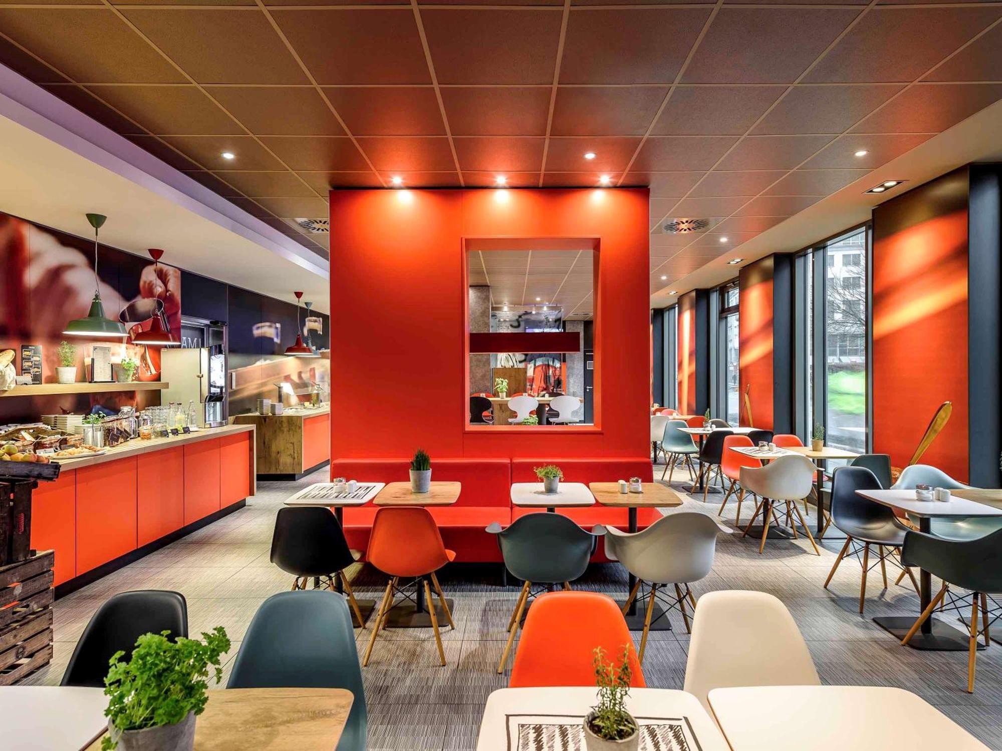 Ibis Leipzig City Bagian luar foto